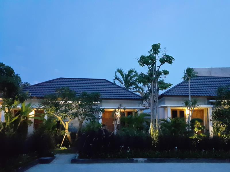 Kampoeng Nelayan Hotel Палу Екстер'єр фото